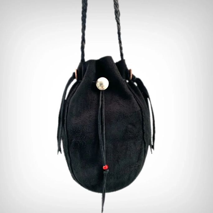 man様　ディアスキン巾着黒 THE FLAGSHIP】ディアスキン 巾着バッグ（ハンドバッグ） | TAKEO