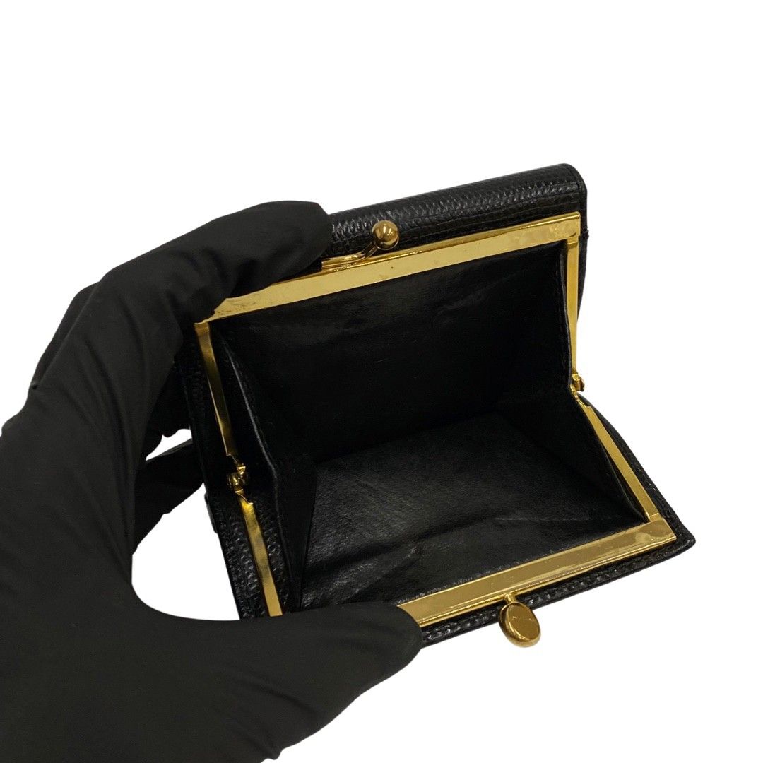 約10cmマチ美品 Salvatore Ferragamo フェラガモ ヴァラリボン ロゴ 金具 レザー 本革 二つ折り 財布 ミニ ウォレット ブラック 黒 16902