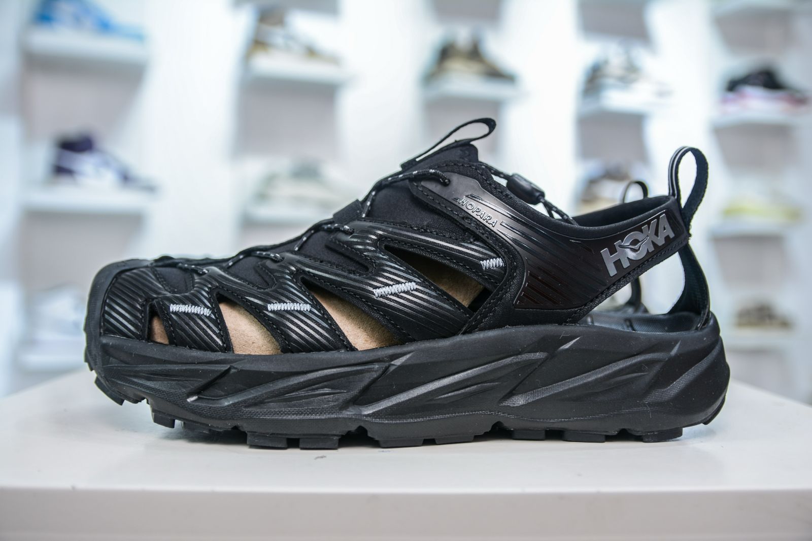 新品未使用Hoka One One（ホカ・ワン・ワン）のHopara OG