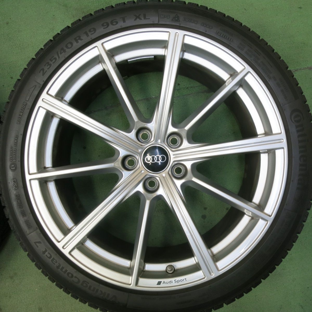 235 40r19　アウディ純正ホイールスタッドレスタイヤセット 235 40r19 アウディ純正ホイールスタッドレスタイヤセット 【公式通販】