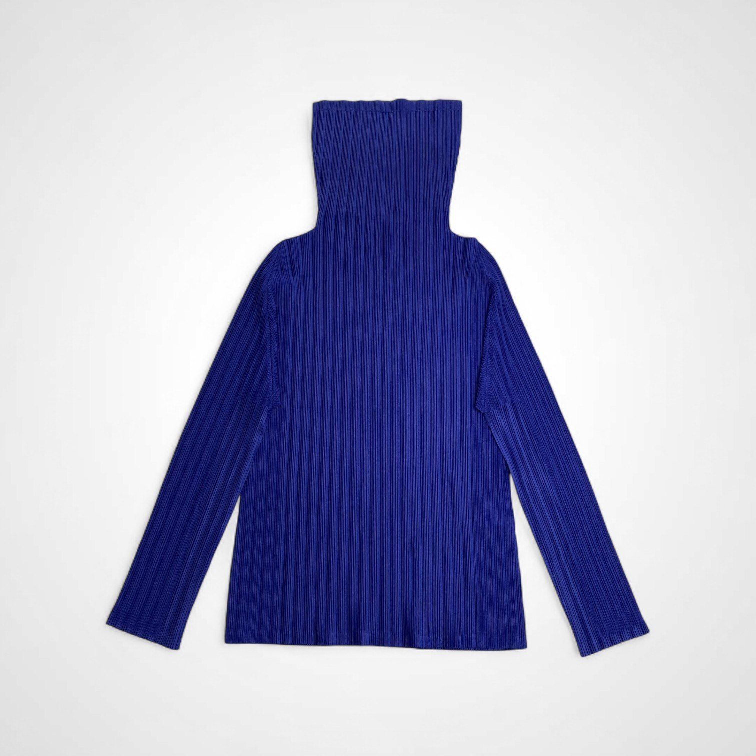 新品ISSEY MIYAKE プリーツタートルネックPLEATS PLEASE