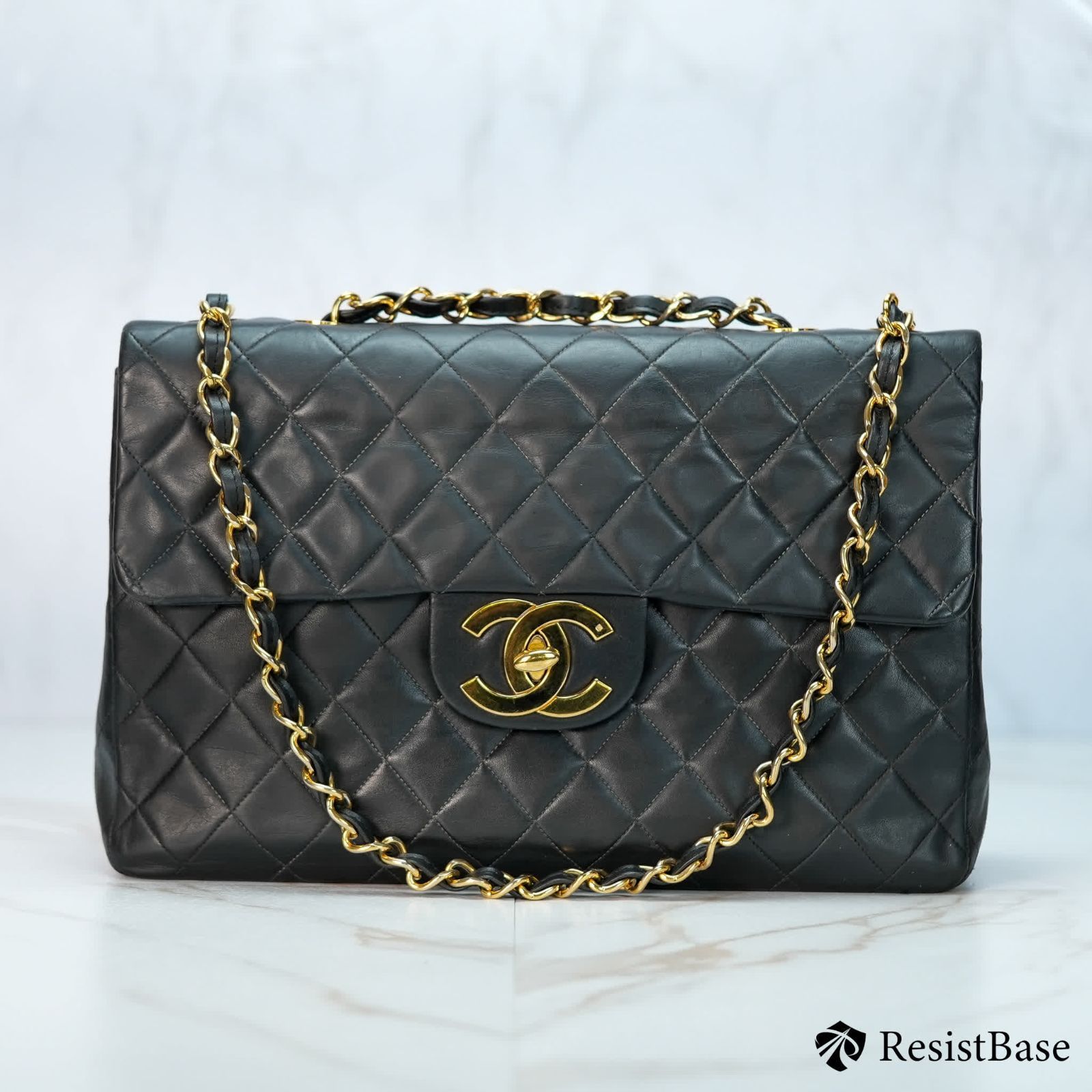 シャネル ラムスキン デカマトラッセ 黒 ブラック × ゴールド チェーン  