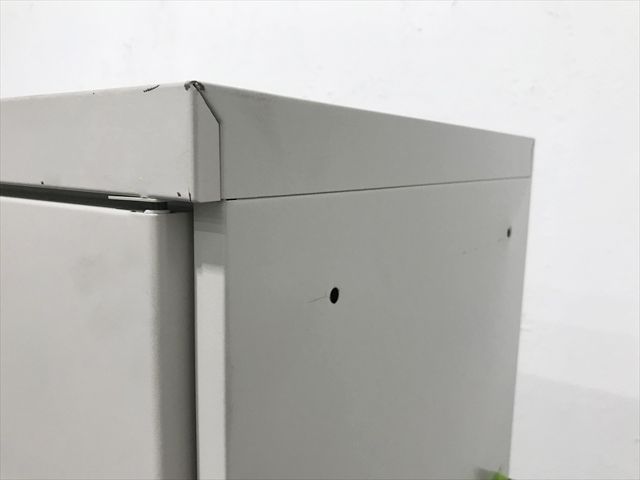 常識的な 12人用シューズBOX 6列2段 SL型 扉付 イトーキ ホワイトグレーW