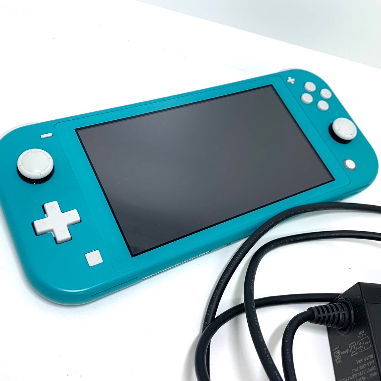 気質アップ】 美品 Nintendo ライト スイッチ ターコイズ Lite Switch