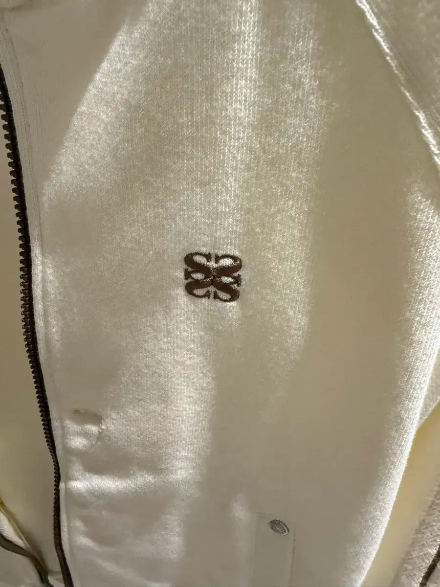 ジャケット アイボリー