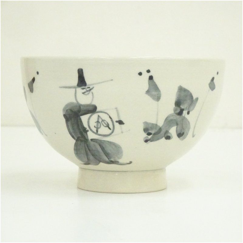 【茶道具】 義崇窯作 古曽部焼 菊印花茶碗 A165 古曽部焼 義崇窯造 寒川義崇 人物草花茶碗（共箱） 茶道 抹茶
