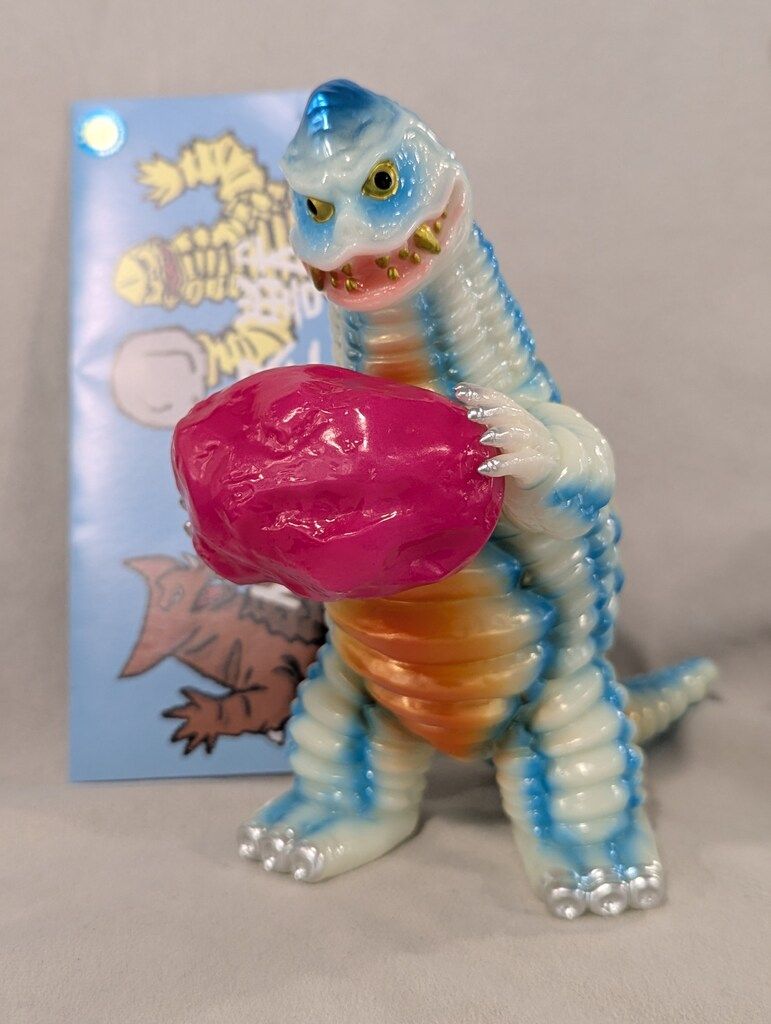 STRANGE GALLERY 僕の怪獣 レッドキング 蓄光