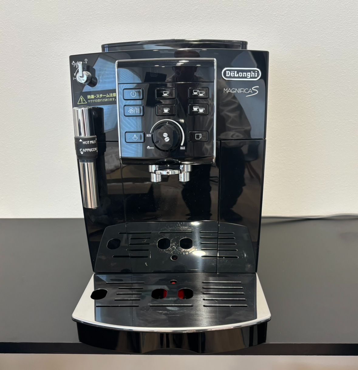 De'Longhi (デロンギ) マグニフィカS ECAM23120BK Amazon | De'Longhi (デロンギ) 全自動コーヒーマシン