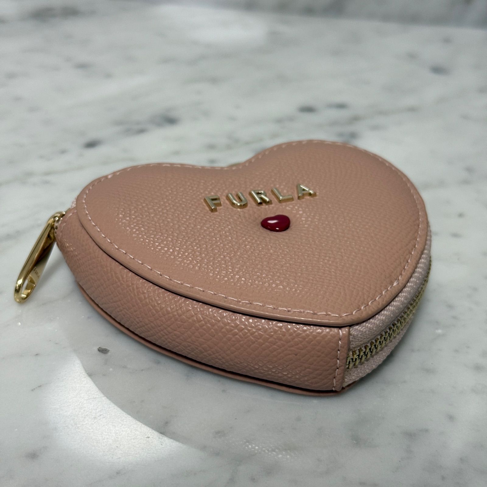新品 未使用 FURLA フルラ コインケース 小銭入れ ハート ピンク 