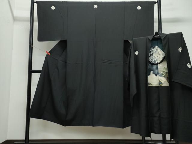 平和屋着物●男性 黒紋付 羽織セット 正絹 CAAX1113vf