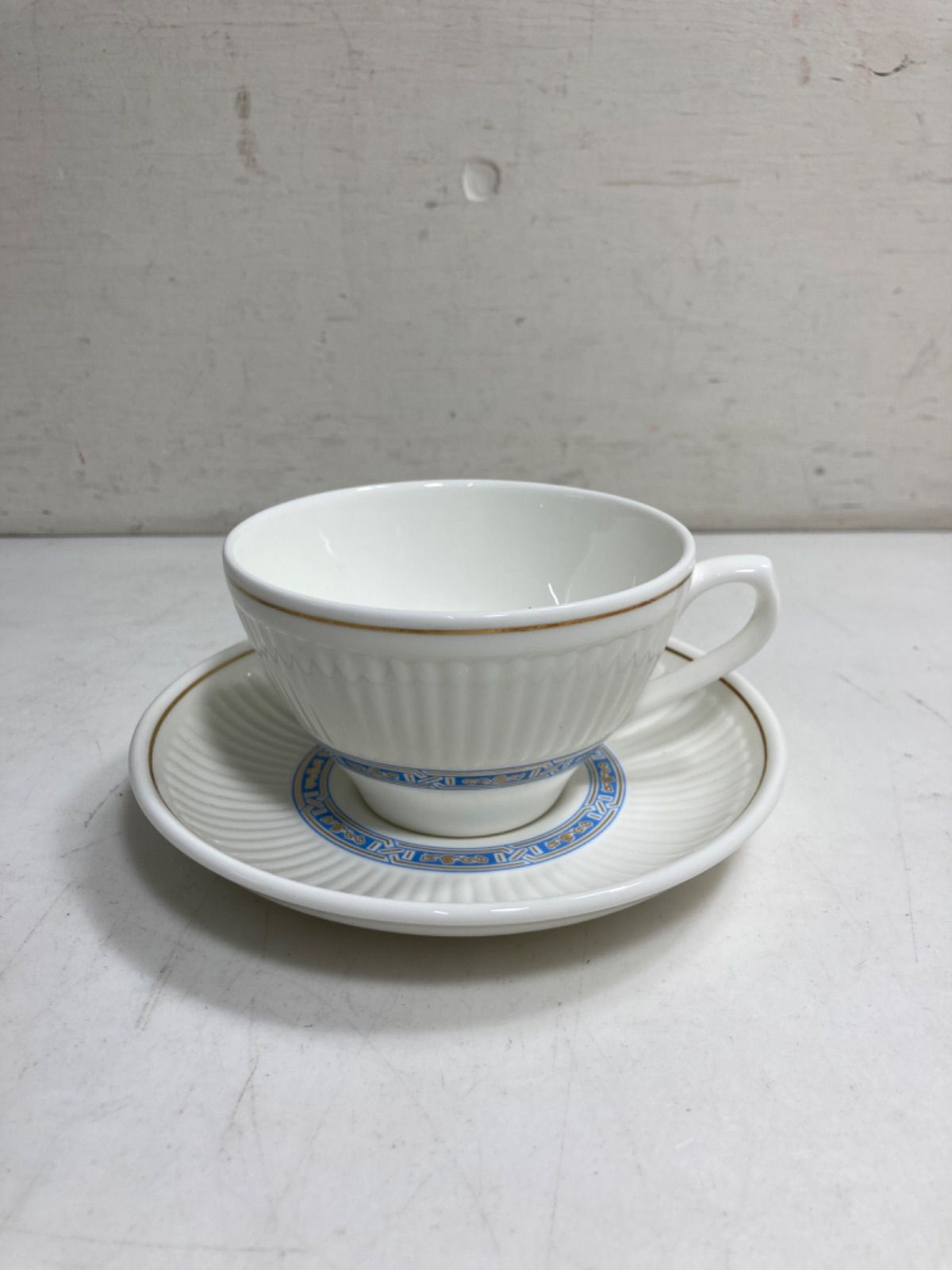 ☆お値下げ！ WEDGEWOOD ウェッジウッド 黒壺バックスタンプ カップ