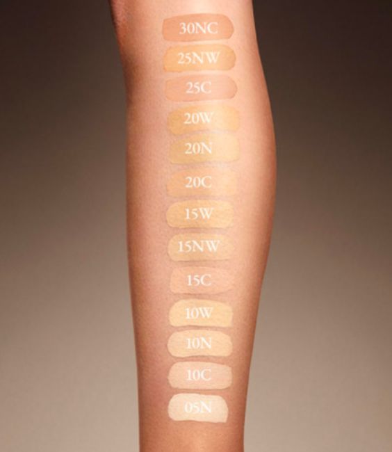 タンフェティッシュルフルイド パールヌード05N クリスチャンルブタン