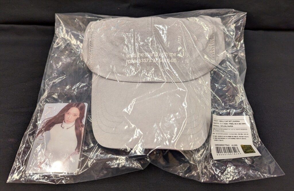 aespa 2025 aespa LIVE TOUR SYNK:aeXIS LINE KARINA BALL CAP SET