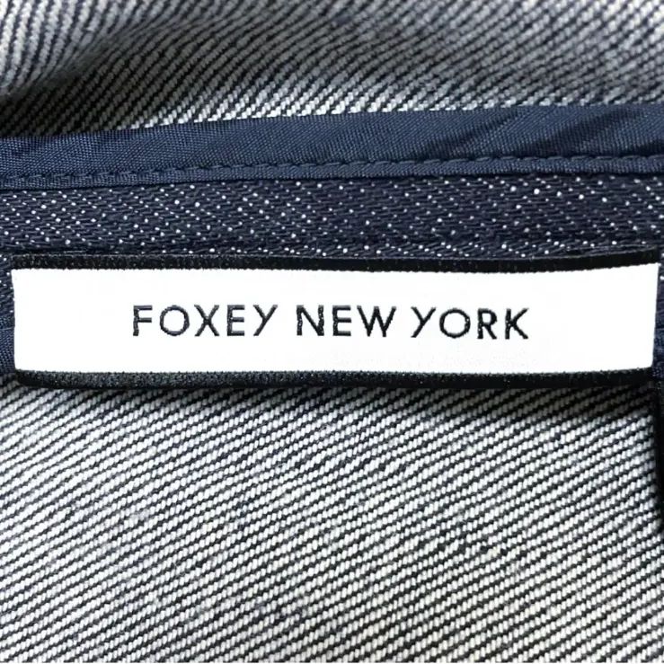 ニューヨーク FOXEY