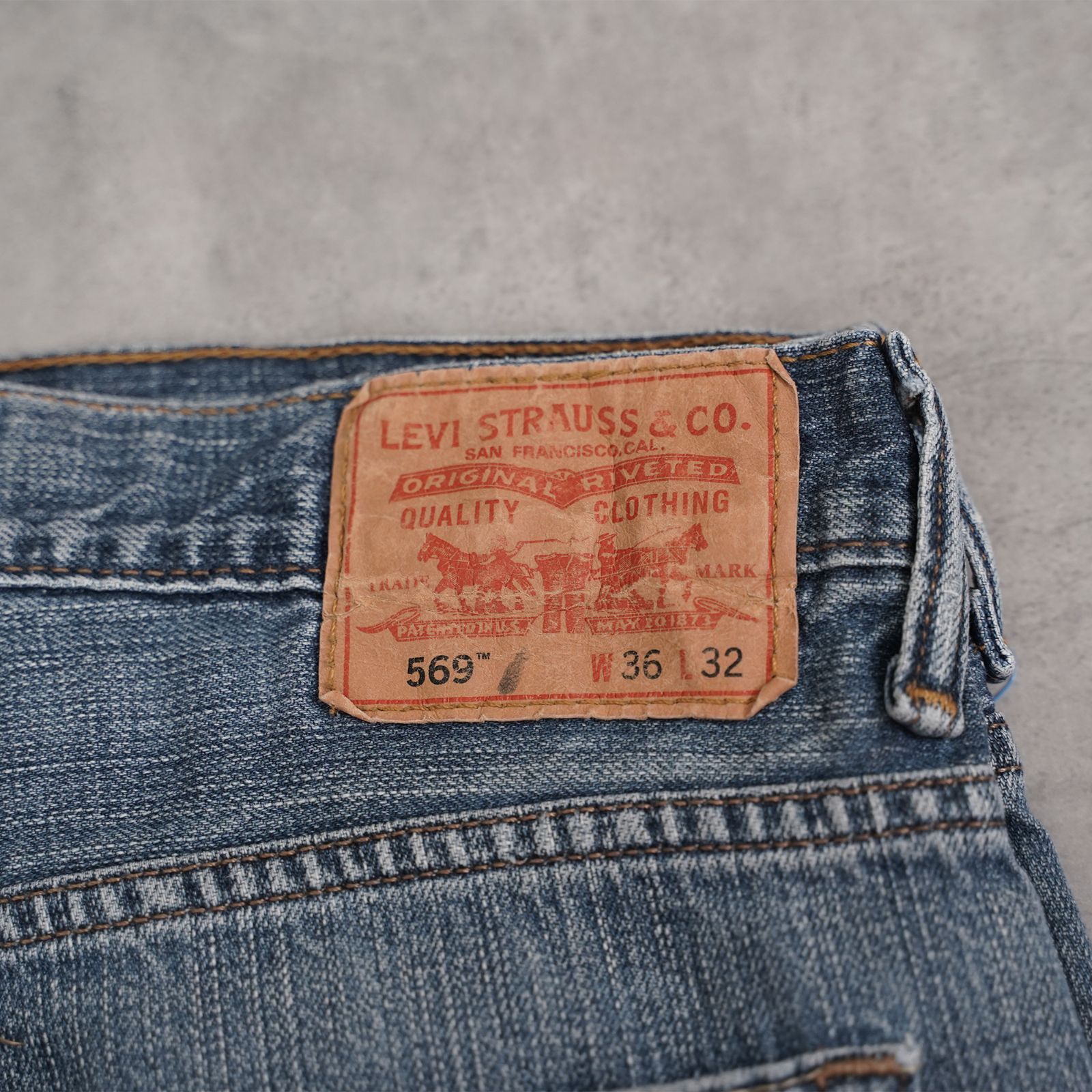 リーバイス569 Levis W36 ブルーデニム 青 ヒゲ 縦落ち 14607