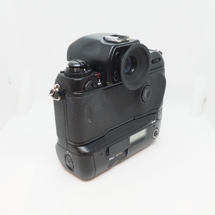 ニコン Nikon