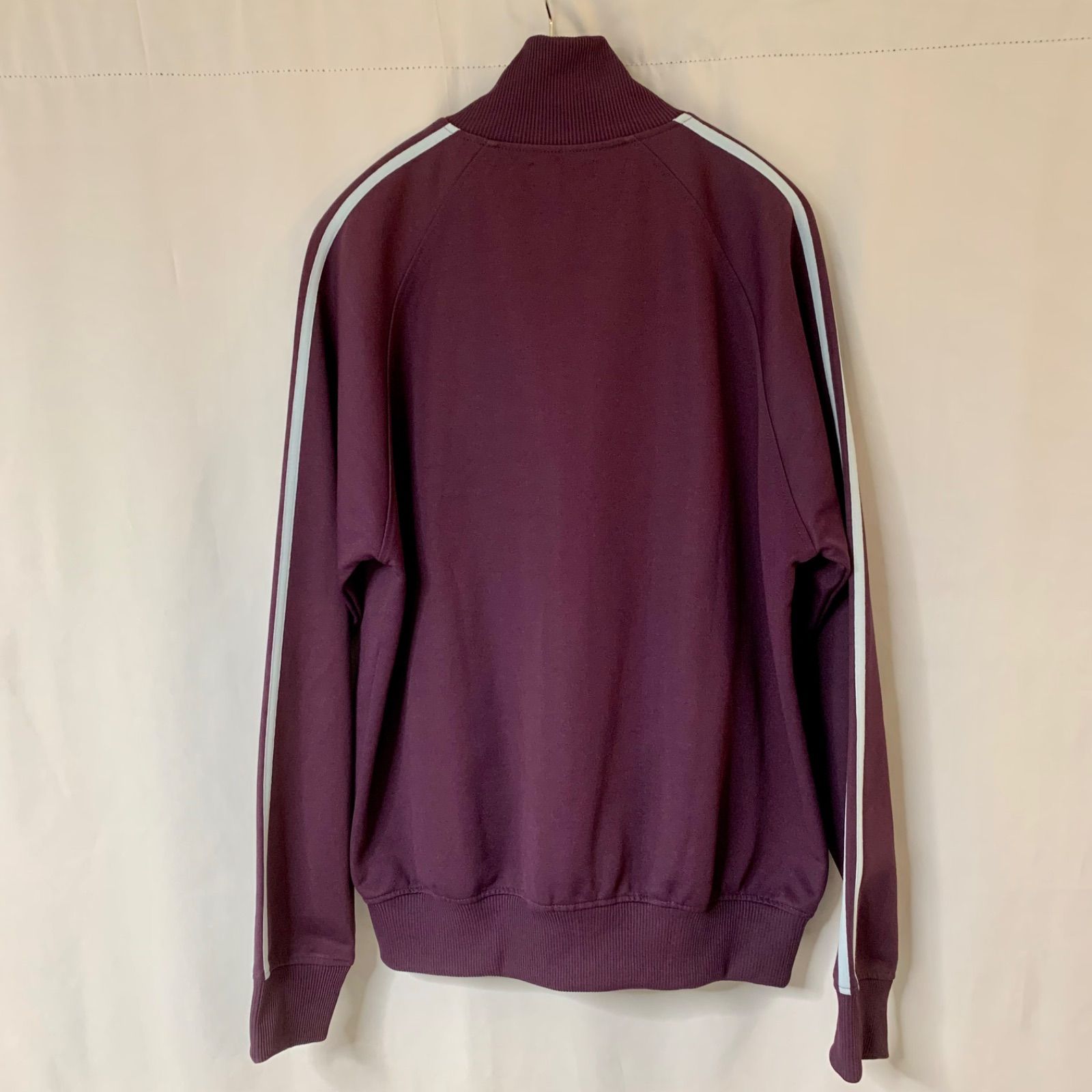 美品✨FRED PERRY フレッドペリー トラックジャケット パープル FRED PERRY フレッドペリー 美品 J9810 ロゴ刺繍 トラック