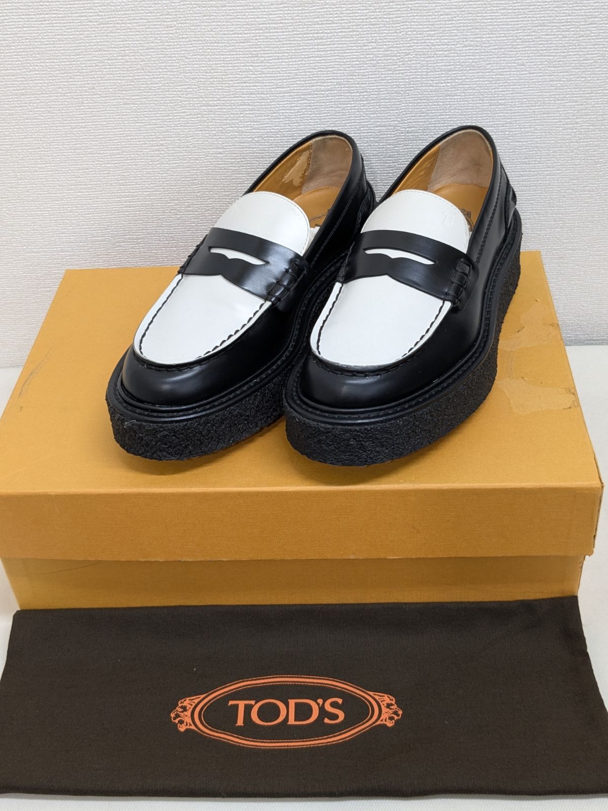 TOD'S バイカラーローファー バイカラー TOD'S(トッズ) ローファー・オックスフォード
