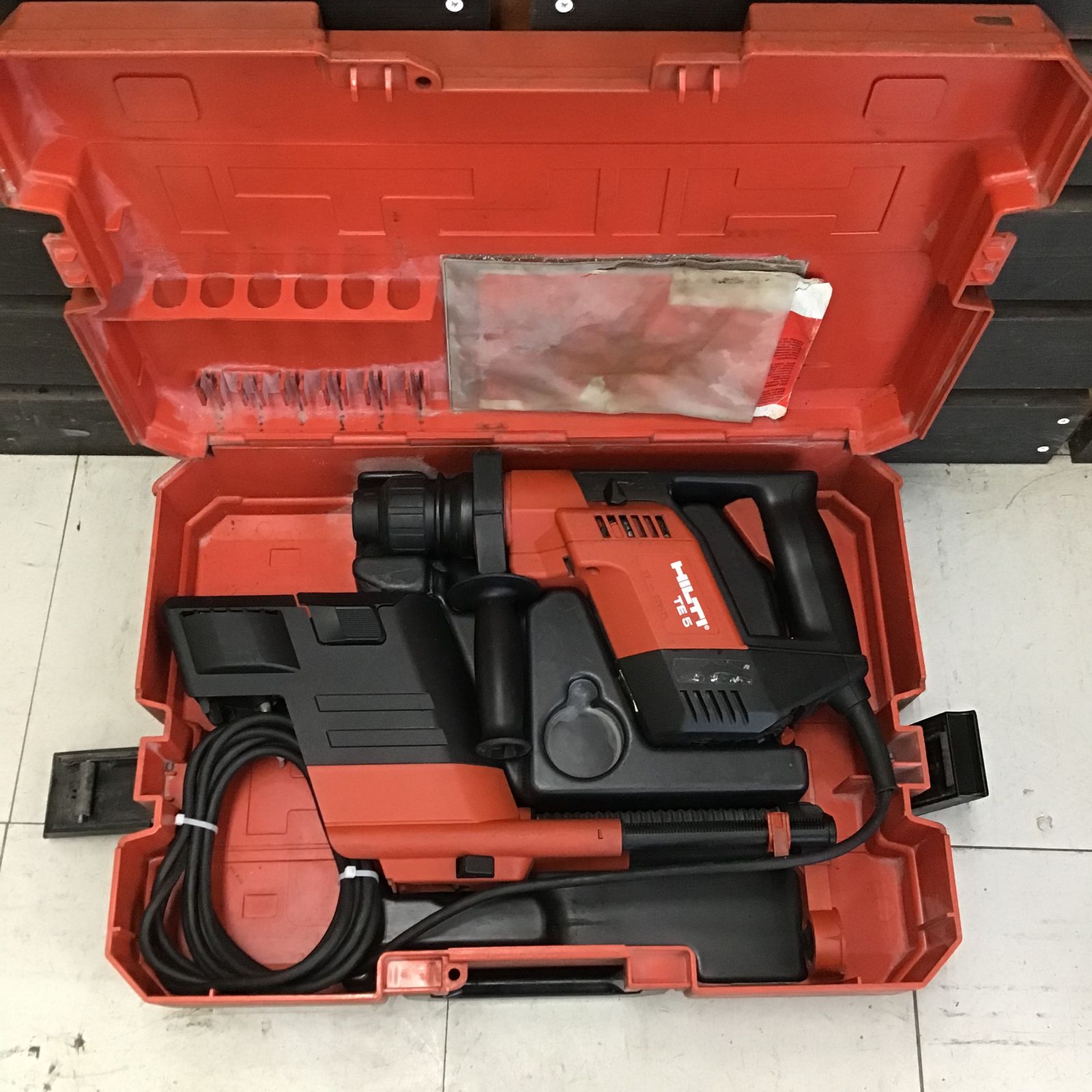 ヒルティ/HILTI　集じんハンマドリル　TE5【鴻巣店】