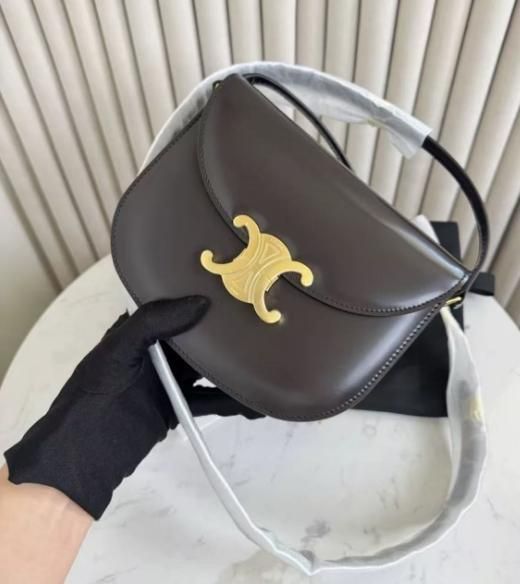 CELINEセリーヌショルダーバッグ