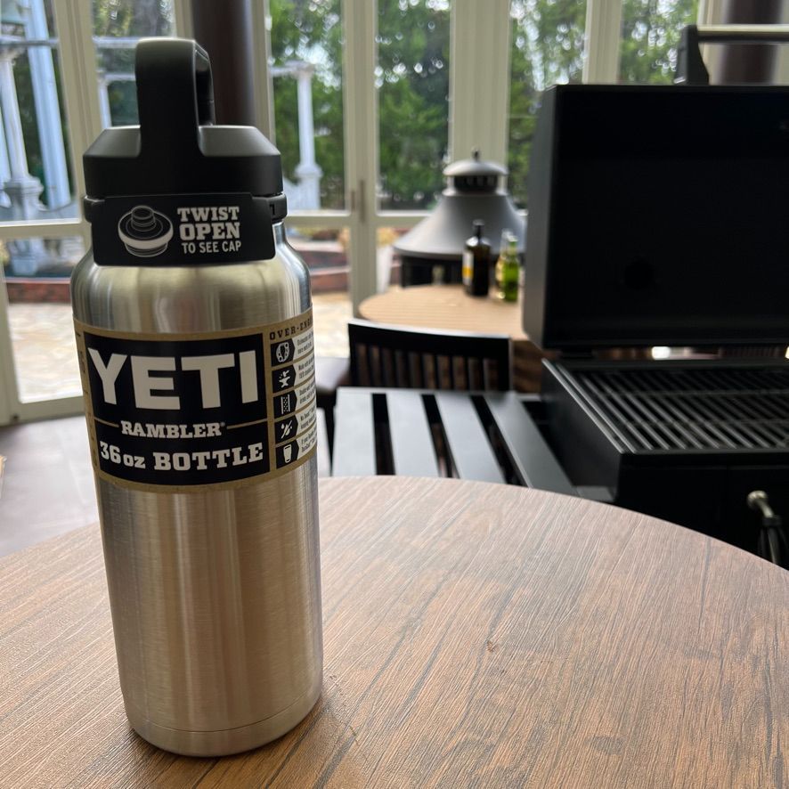 メルカリShops - 【新品未使用】YETI Rambler 36ozボトル イエティ ランブラー