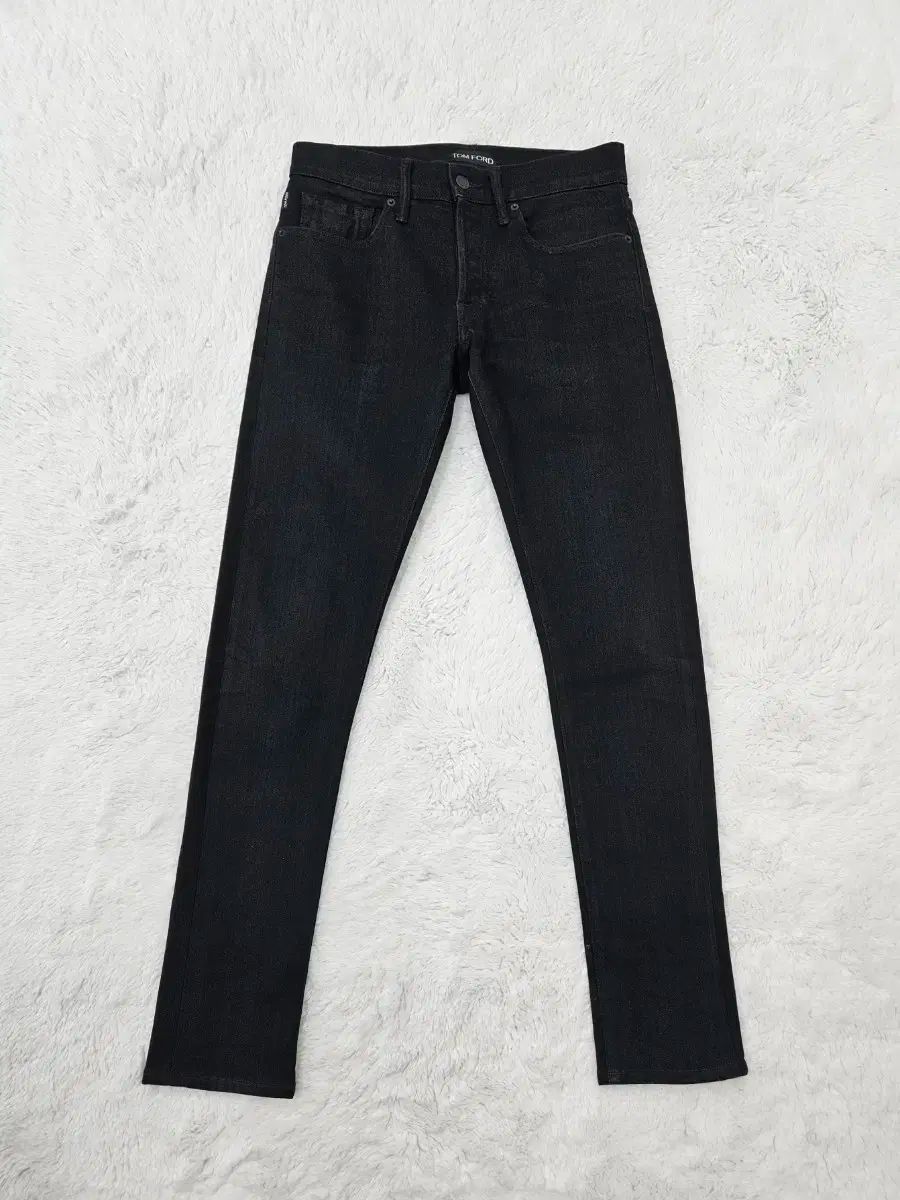 TOM FORD(トムフォード) ブラック原紙 デニムパンツ - メルカリ