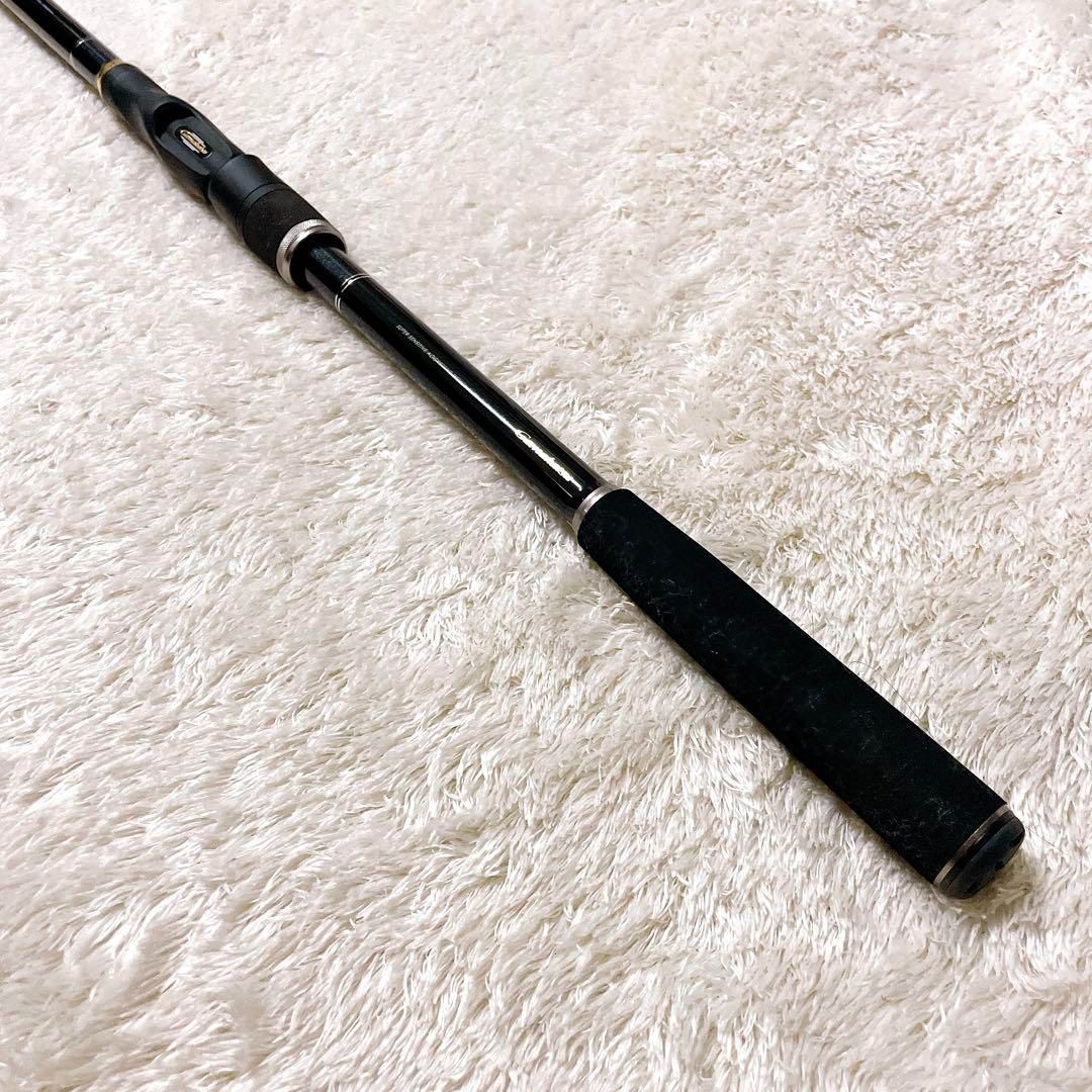 美品 がまかつ がま磯 黒冴 1・53 チヌ竿 黒鯛 クロダイ 磯竿 フカセ竿
