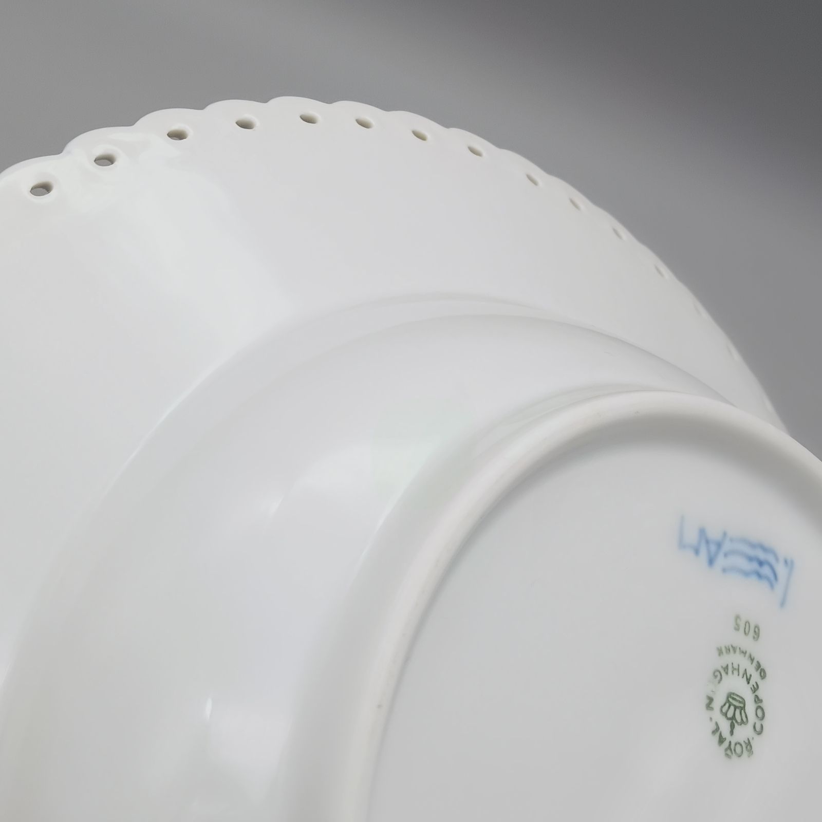 ロイヤルコペンハーゲン ブルーフルーテッド フルレース 深皿 ディープ