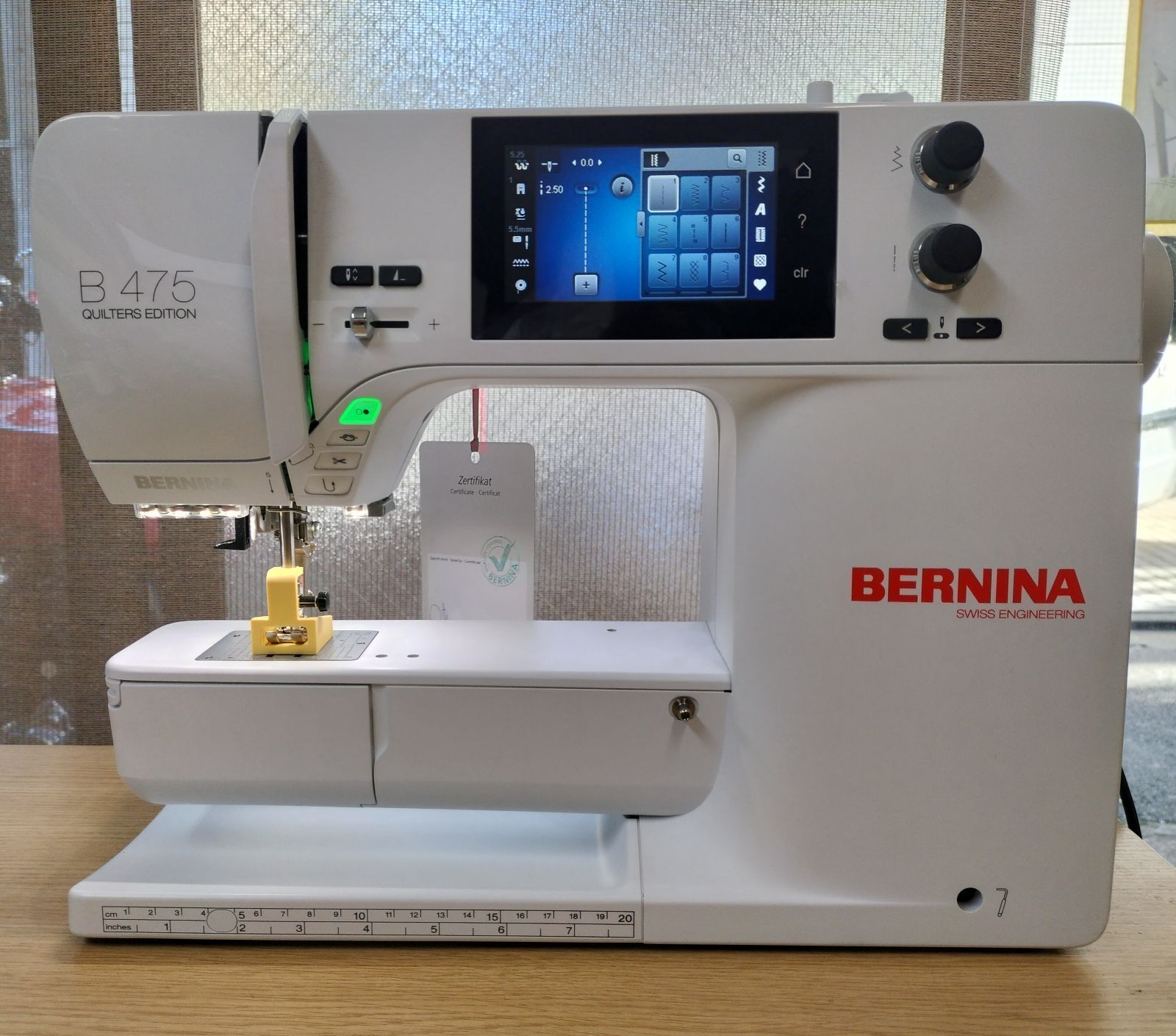 新品未使用 ベルニナミシン BERNINA 大型クリア―テーブル 60×45cm - その他