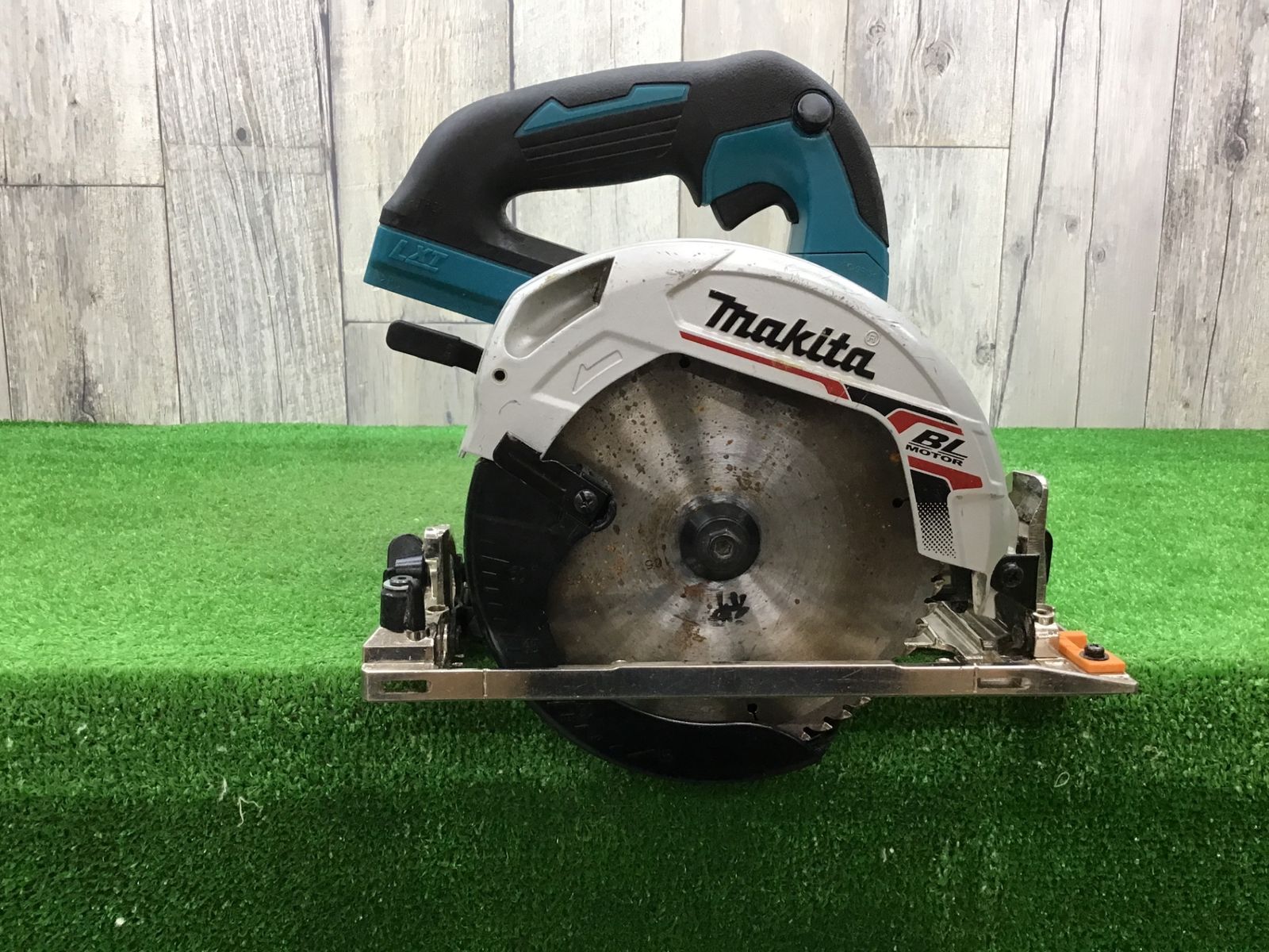 makita コードレス丸のこ