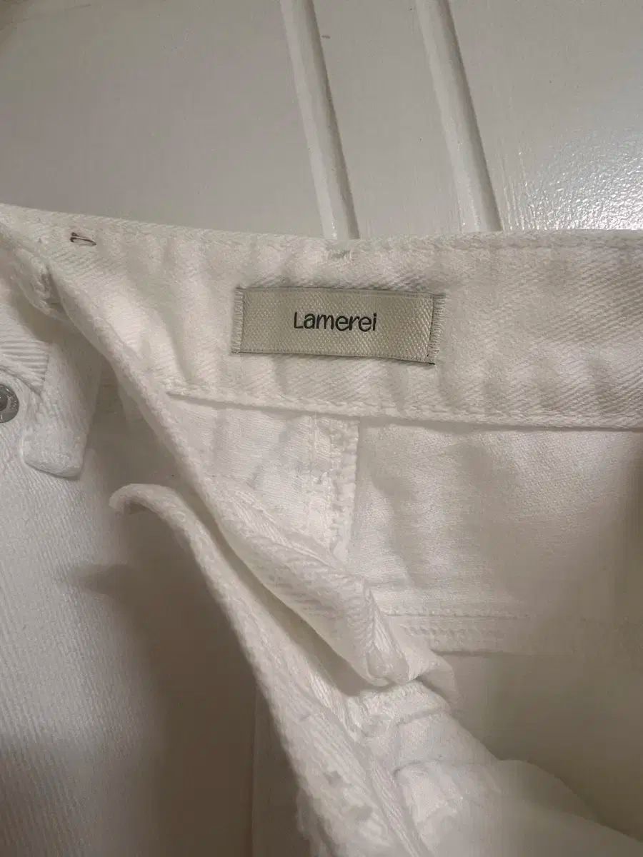 ラメレイ ホワイトカットミディデニム