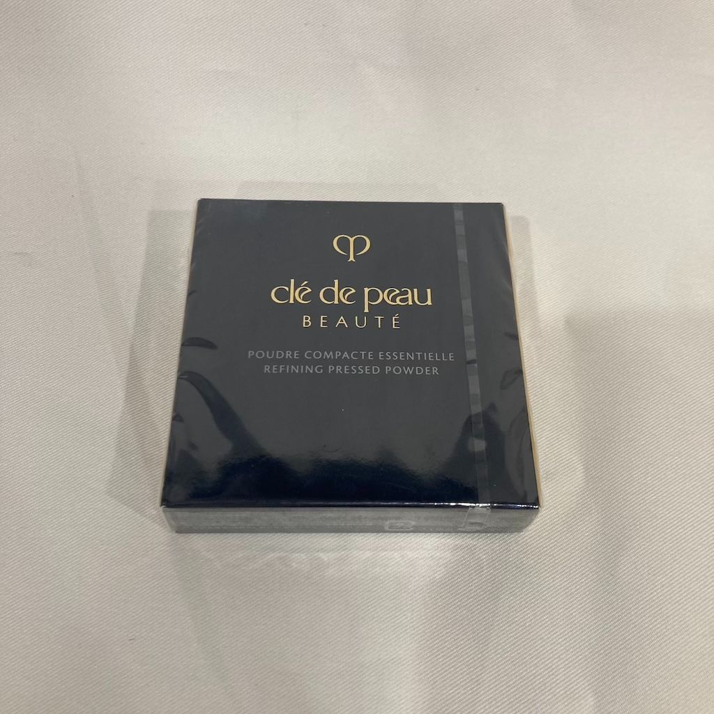 新品】クレドポーボーテ プードルコンパクトエサンシエルn 新品 未