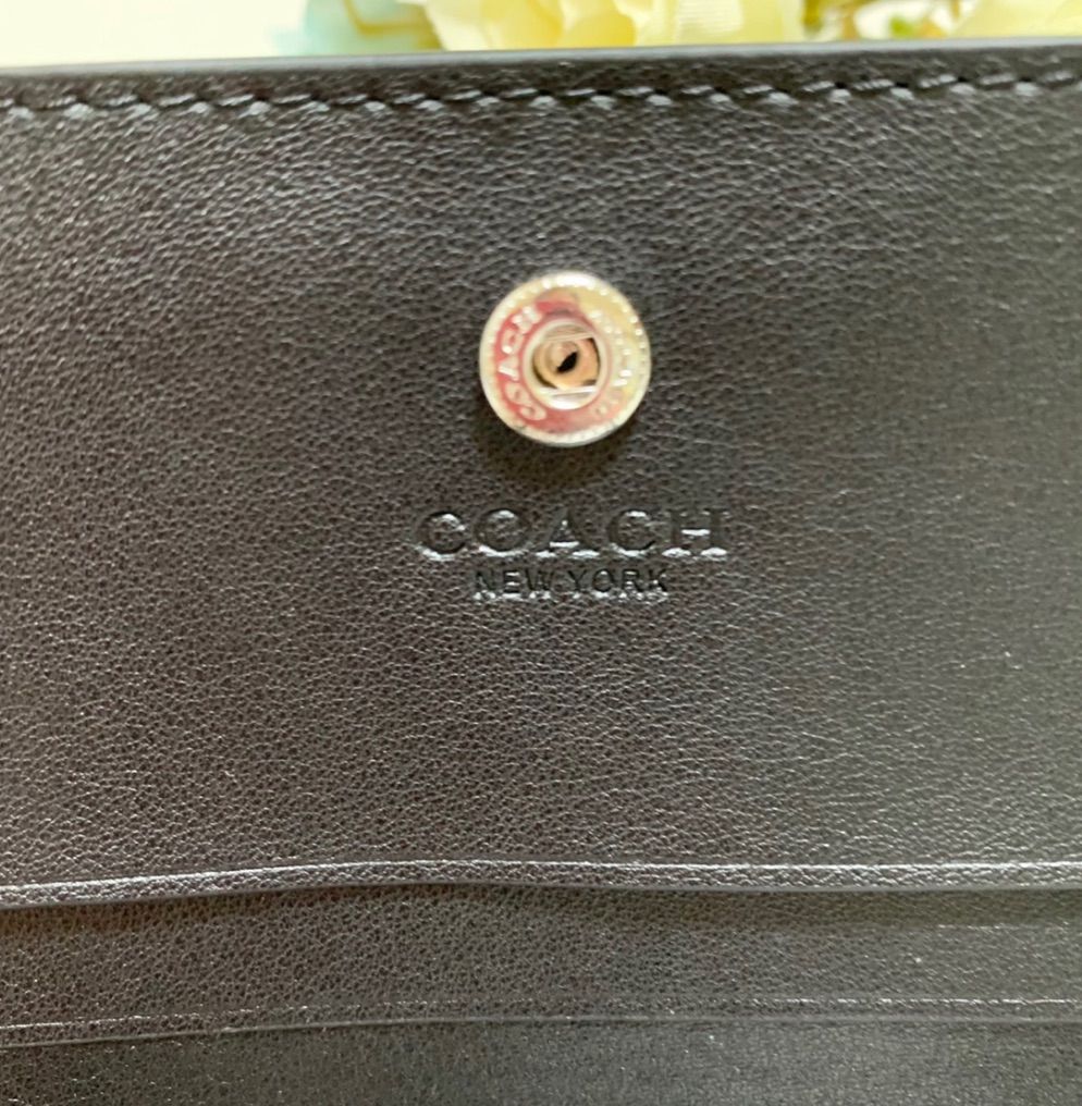 新品 COACH レディース カラー ブラック 二つ折り財布 CC920 - メルカリ