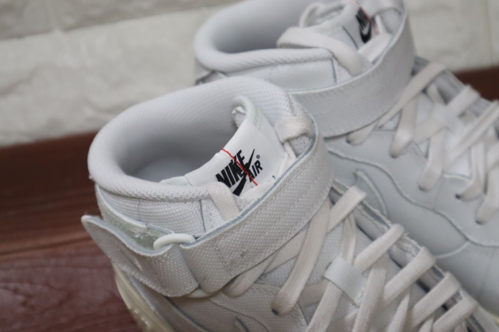 新品 ウィメンズ ナイキ エア フォース 1 '07 ミッド LX NIKE W