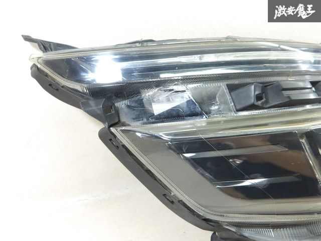 トヨタ 純正 ZZR80W ZZR85W 80系 ヴォクシー LED ヘッドライト ヘッド