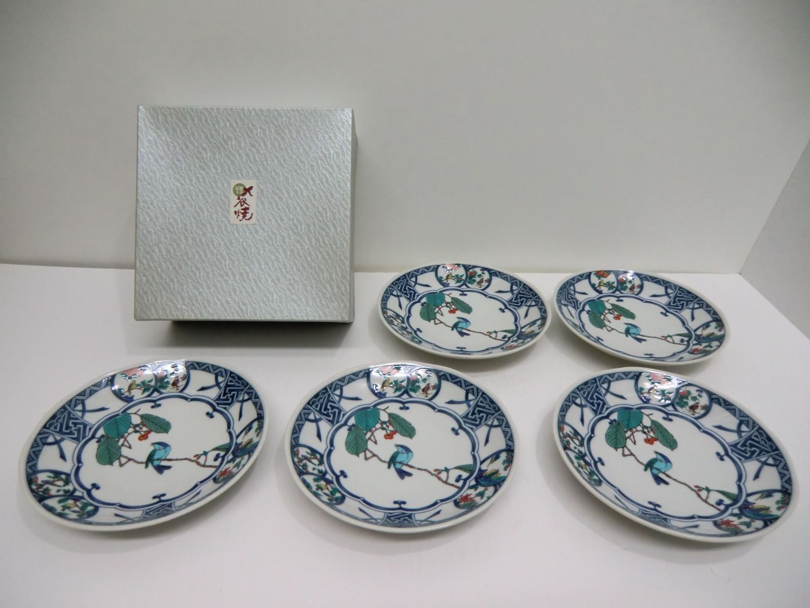 九谷焼 青郊窯 染付丸紋花鳥 中皿揃 5客