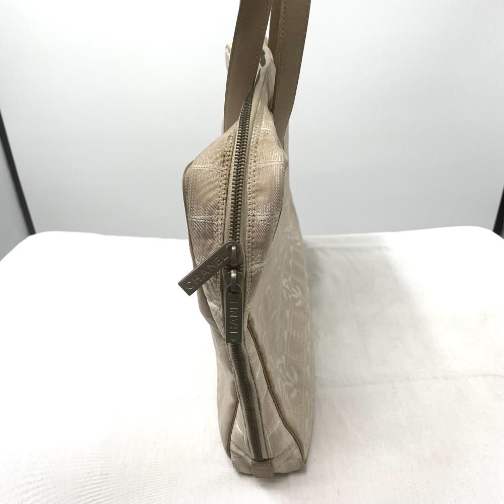 CHANEL ニュートラベルライン ブリーフケース　ベージュ 中古】CHANEL ニュートラベルライン ブリーフケース ベージュ