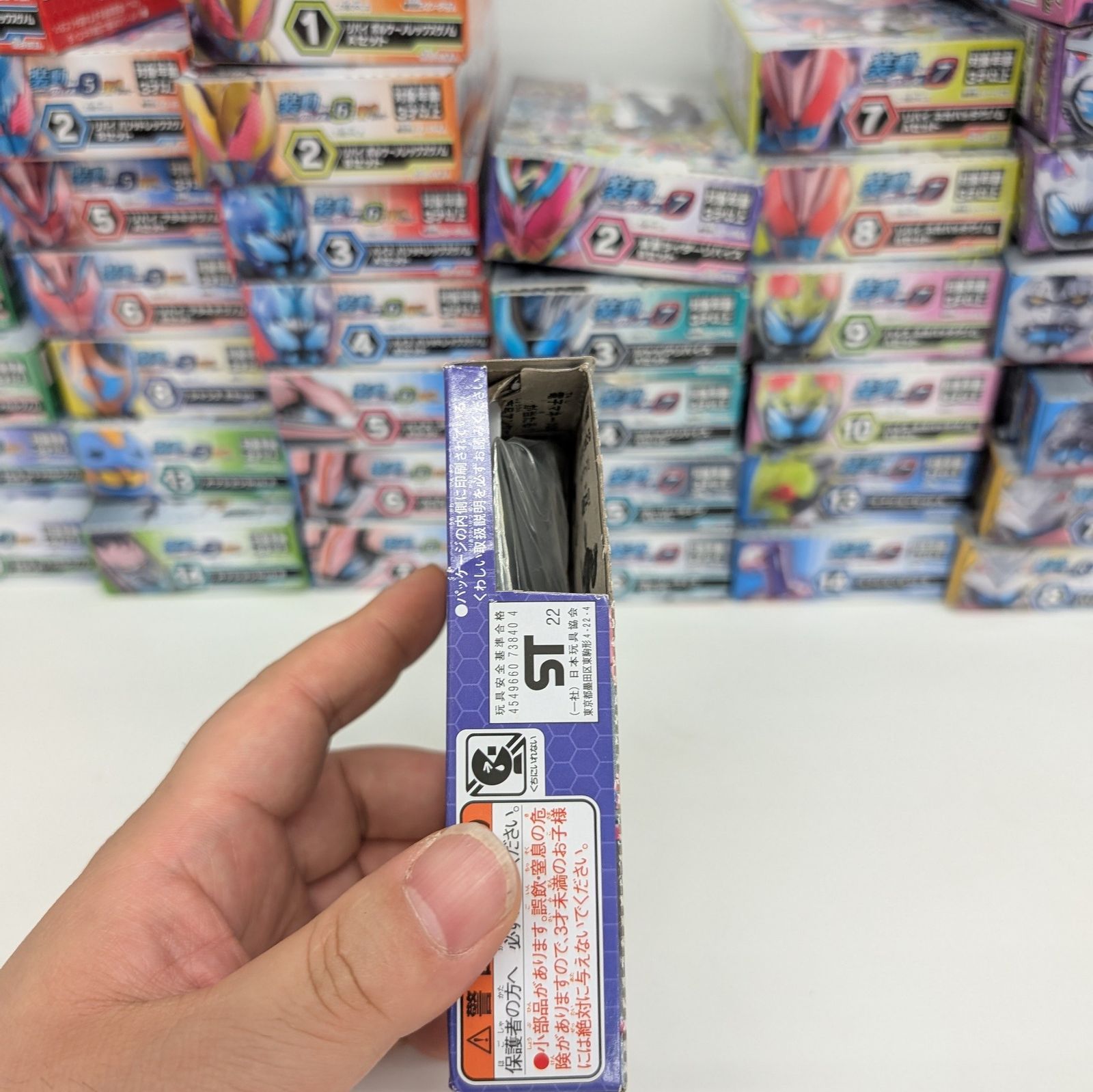 バンダイ 装動 仮面ライダー 40個まとめ売り かぶり無し　大量 バンダイ 装動 仮面ライダー 40個まとめ売り かぶり無し 大量