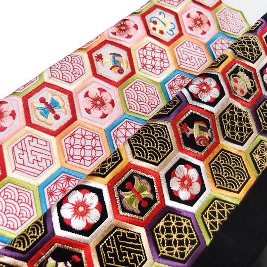 半衿 振袖 刺繍 亀甲宝尽くし 半襟 白 黒 赤 桜色 金 k760 kosi