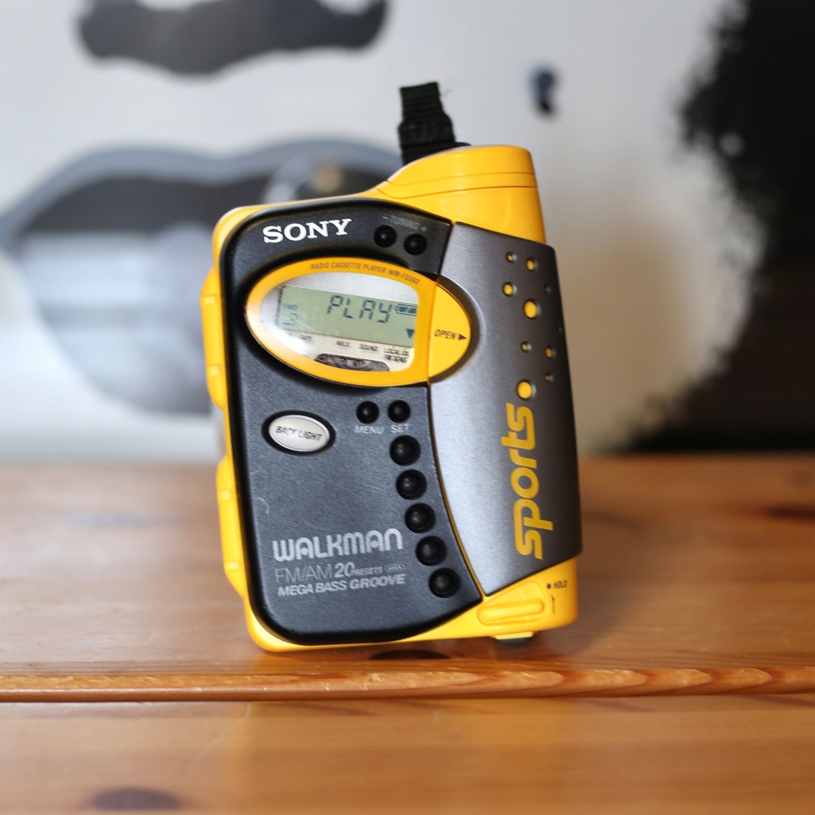 SONY SPORTS WALKMAN WM-FS593