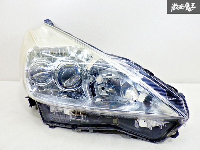 77-65☆前期 ハロゲン☆ZVW40W/41W プリウスα☆右ヘッドライト KOITO 47-