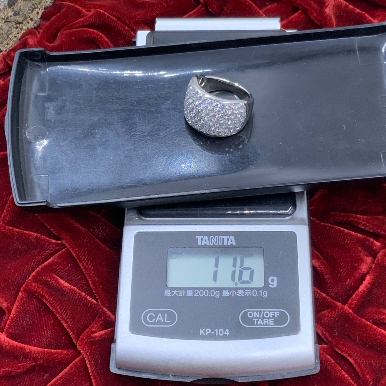 Pt900 パヴェダイヤ リング 3ct 11.6g 約11.5号 鑑別書付 - メルカリ