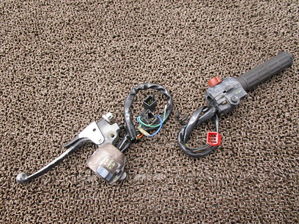 シルクロード ハンドルスイッチ 左右 スロットル レバー ●A5798 L250S ホンダ L250SE Silk Road キャブ車