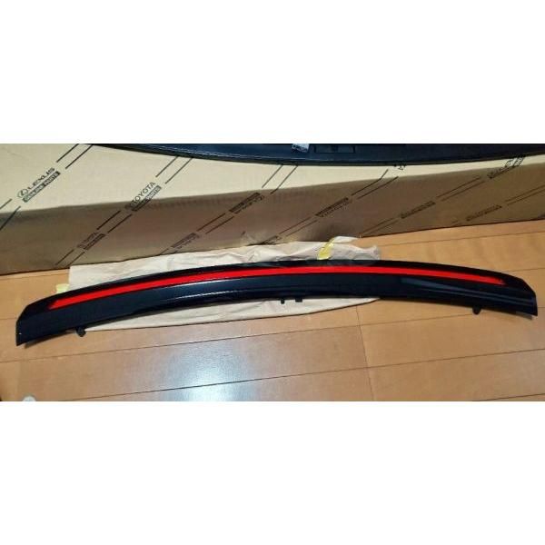 ☆トヨタ純正新品☆80系 ハリアー Zグレード ハイマウント