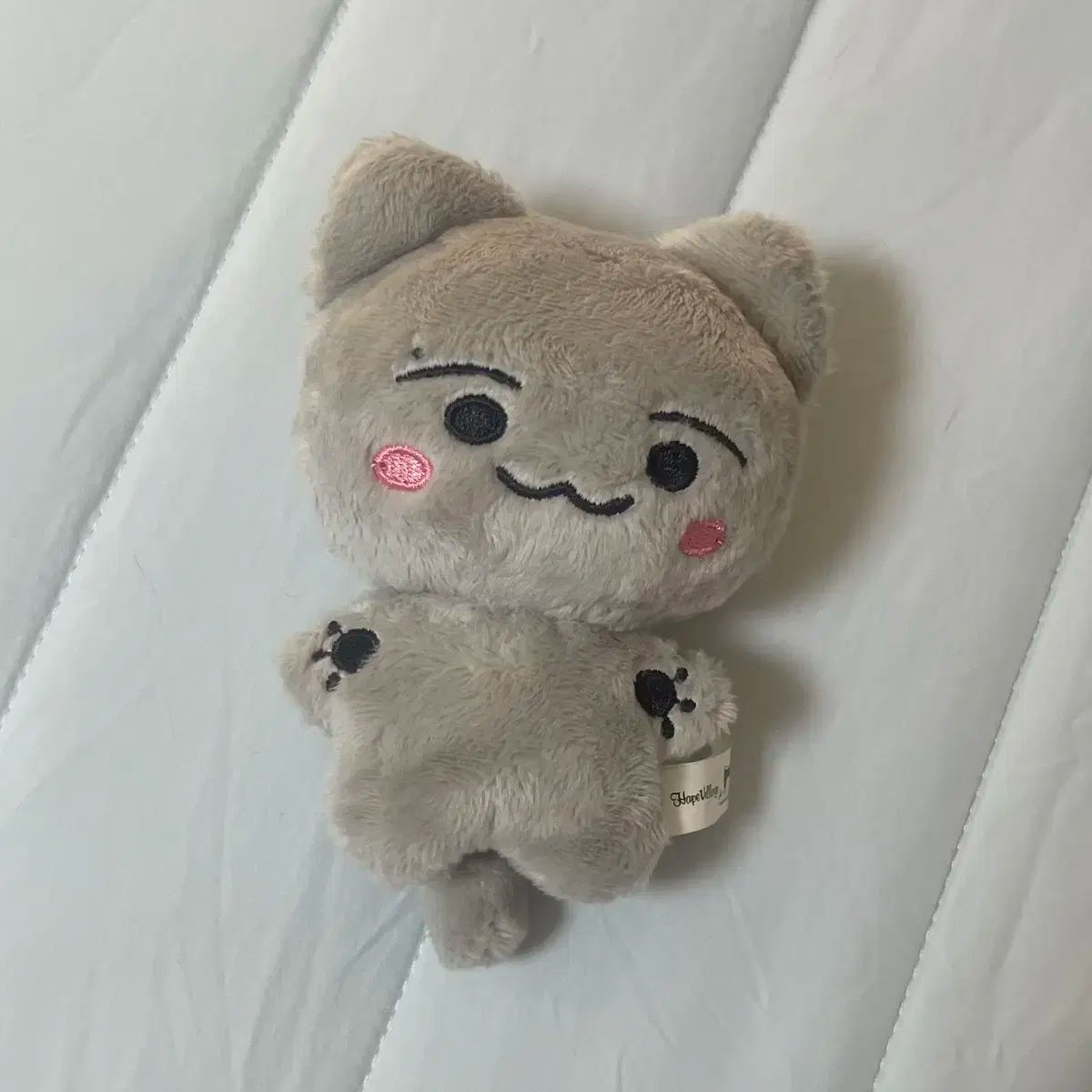 ドボイズ ジュヨン 10cm ぬいぐるみ theboyz ドボイズ ジュヨン 10cm ぬいぐるみ - メルカリ