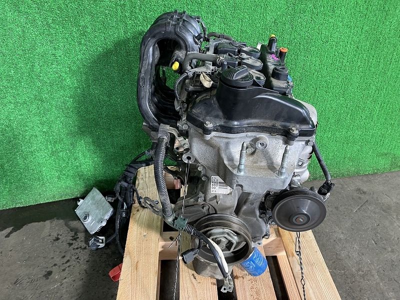 N-BOX JF2 エンジンASSY G 4WD YR593P