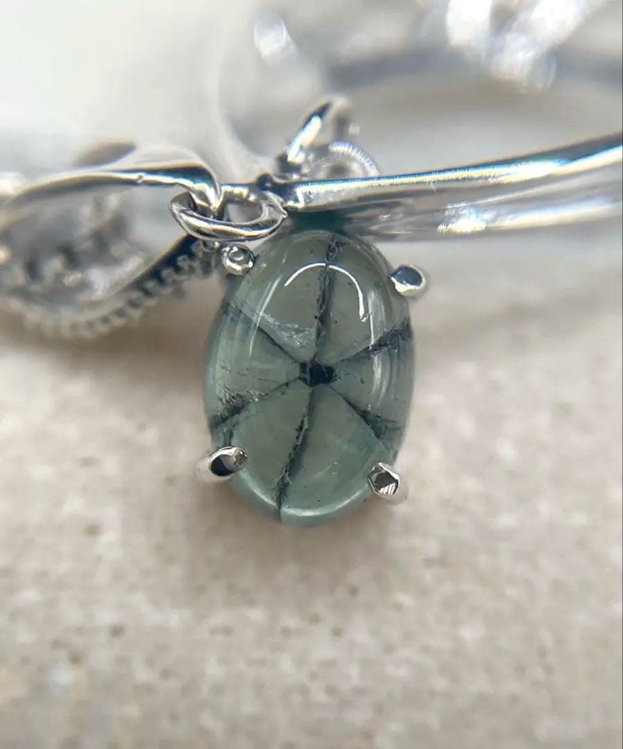 専用JJ166★高級 トラピッチェエメラルド0.87ct D ヘッド鑑付 JJ166☆高級 トラピッチェエメラルド0.87ct D K18WG ヘッド鑑付