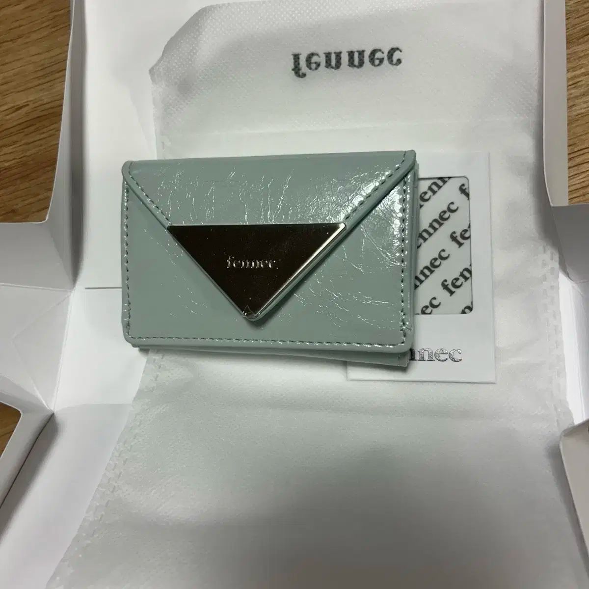 Fennec(フェネック) 財布 TRIANGLE TRIPLE WALLET ー ペール