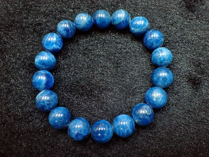 天然石ブレスレット】アパタイト (直径：12mm、48g) - メルカリ