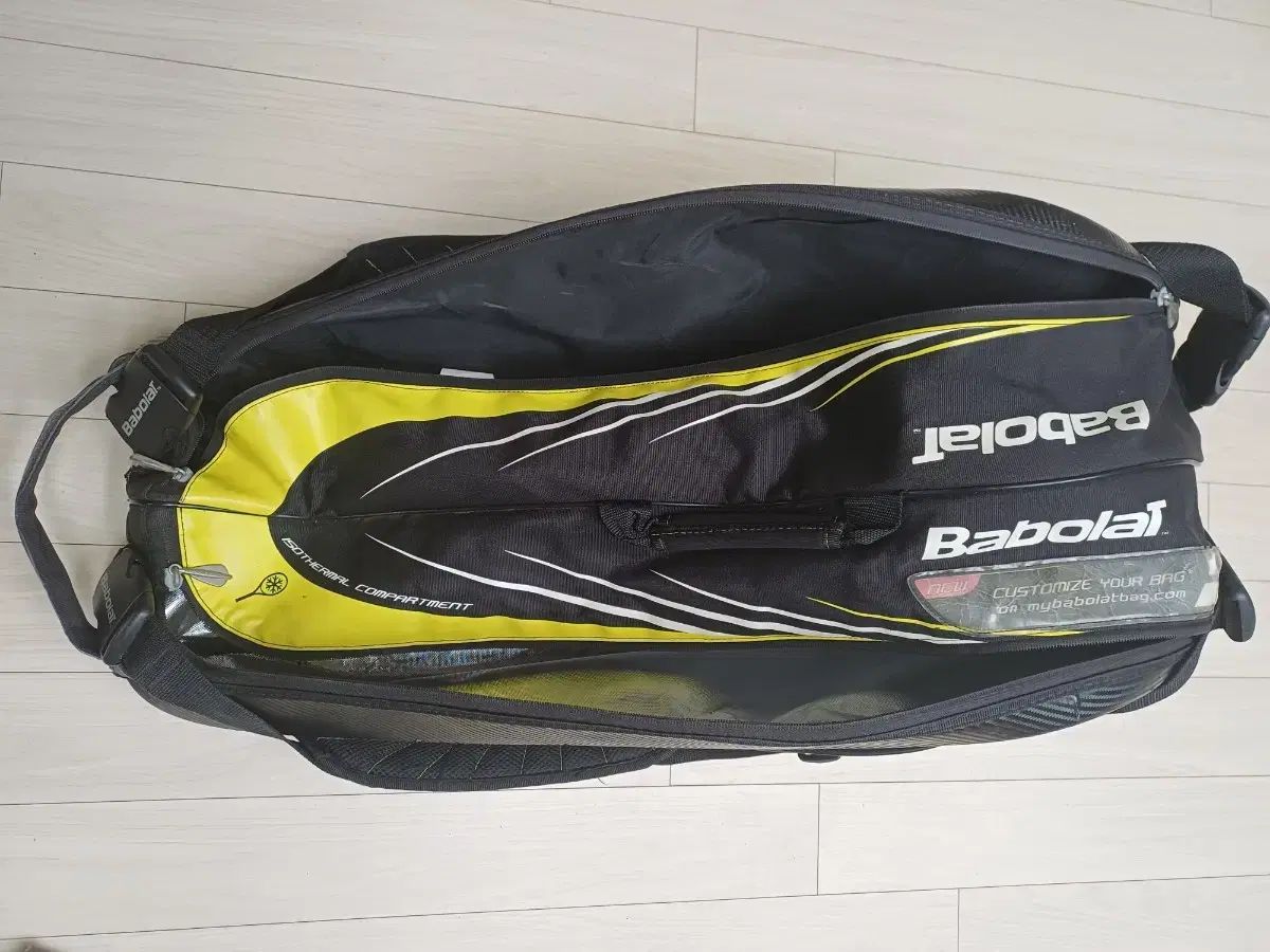 バボラ テニスバッグとテニスラケット